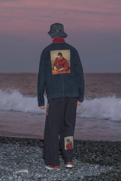 Look 8